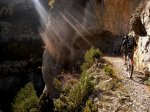 tunel del canal de cinca en bici.JPG