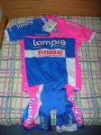 lampre1.JPG