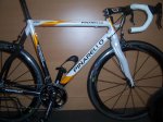 Pinarello Dogma FPX blanca naranja.jpg