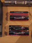 Baterias TrustFire TF 18650 37V LiIon 2400 mAH.JPG