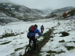 Fran jugando con la nieve y el barro (Large).jpg