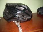 Casco specialized roto (1).jpg