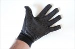 Glove2.jpg