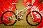 songo-specialized-bikes-4-susi-small.jpg