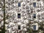 bicicletas en fachada.jpg