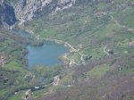 Quirós. Desde la peña del Alba, embalse.JPG