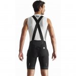 Assos-TrallyShorts-s7_b3.jpg