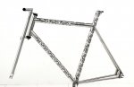 Eleventwentyseven_custom_laser_cut_bicycles_gessato_blog_12.jpg