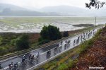 vuelta16st5-rain-peloton-1000.jpg