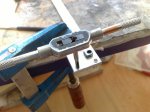 89Roscando a M.4 en aluminio.jpg