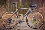 Rondo-Rutt-CF1_carbon-adjustable-geometry-fat-tire-gravel-road-bike_forest.jpg