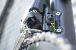 SRAM-RED-eTAP-wireless-shifting-front-derailleur-details05.jpg