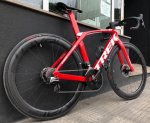 Madone 05.jpg