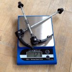 Campagnolo_Campy_Shamal_Ultra_Tubular_steel_quick_release_skewers_ACTUAL_weight.jpg