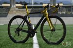 Colnago-C60-Italia-Campagnolo-Super-Record-EPS-Complete-bike-02.jpg