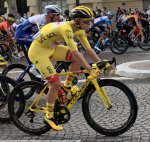 Tadej_Pogačar_(2020-09-20)_-_Yellow_jersey_-_Tour_de_France_2020.jpg