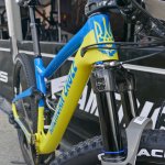 American-Eagle-Flow-XC-Pro-Bike-Stand-With-Ukraine 3.jpg