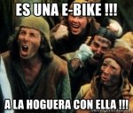 es-una-e-bike-a-la-hoguera-con-ella-.jpg