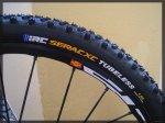 IRC SeracXC 1.95 tubeless.jpg