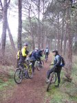 12 Grupo en camino del Canal del Guadarrama.jpg